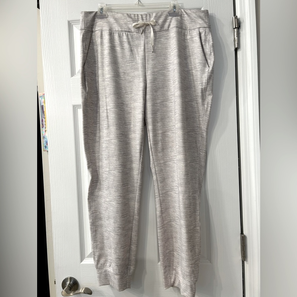 Your new favorite pant to relax in!